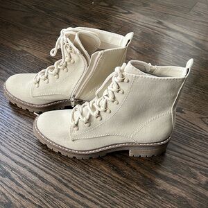 Canvas Boots